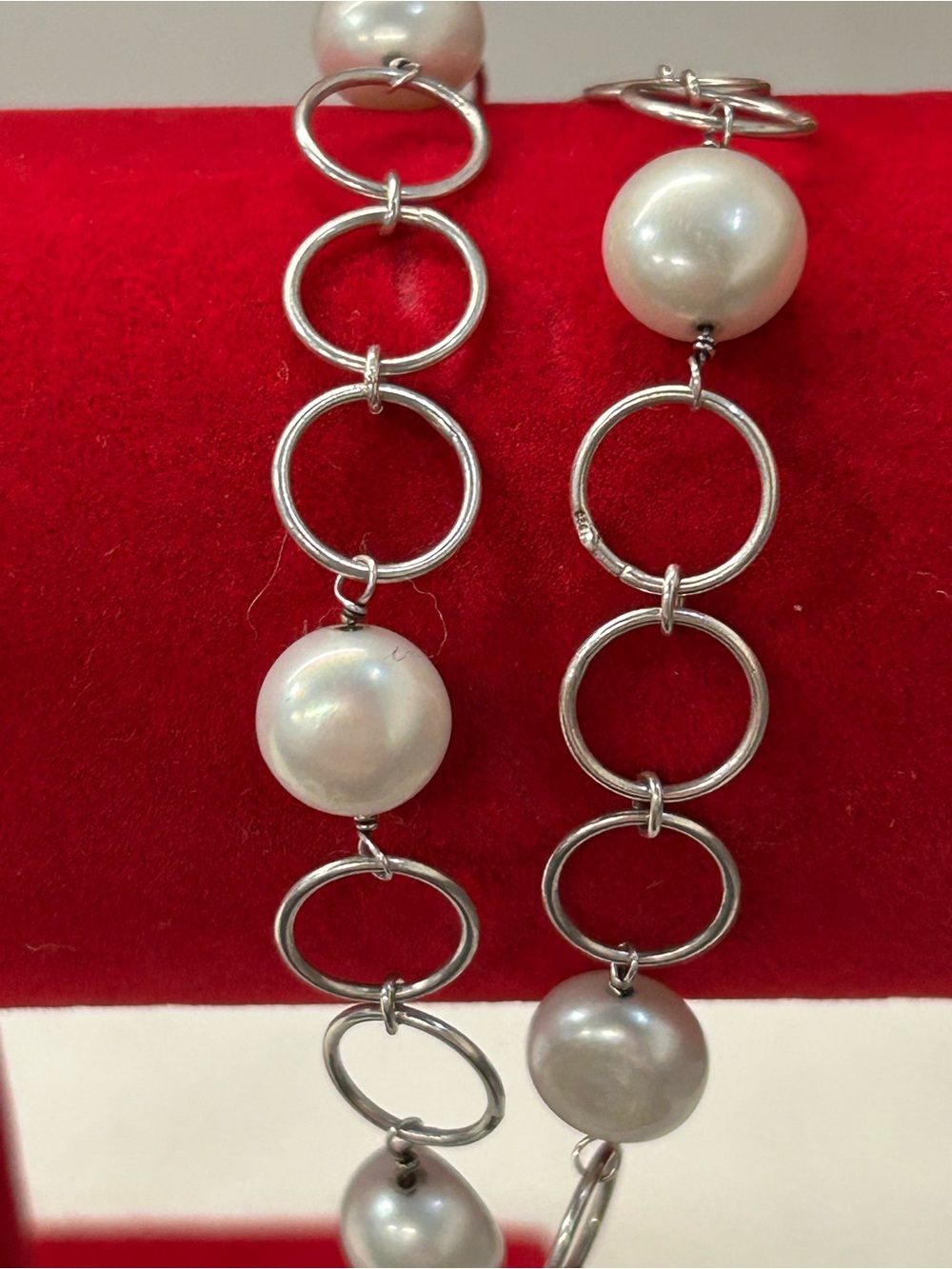 Vintage 925 Sterling Silver and genuine pearl IPS bracelet 6.5” long